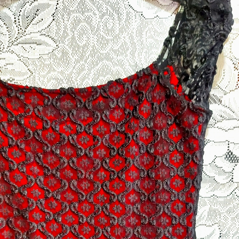 Le Château sexy Black and red lace dress size M
